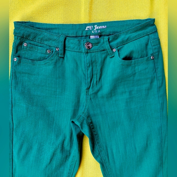 LV JEANS USA Woman Green 💚 Color Size 9/10 Cotton - Picture 1 of 9